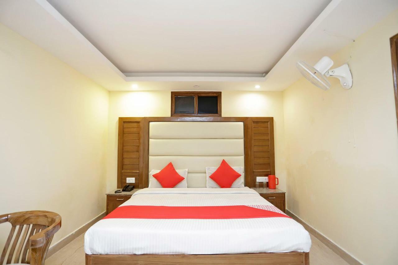Oyo 39066 Hotel Star View Mussoorie Εξωτερικό φωτογραφία