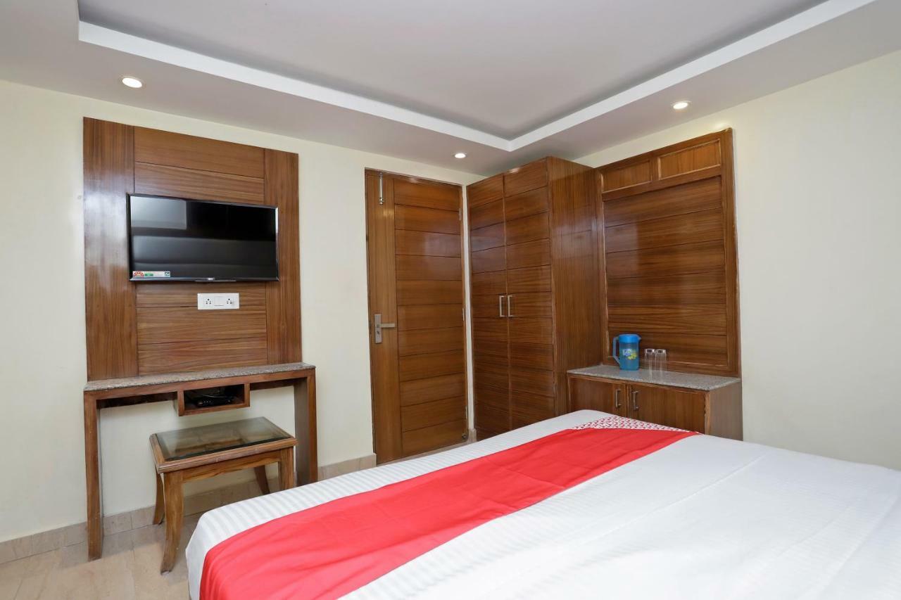 Oyo 39066 Hotel Star View Mussoorie Εξωτερικό φωτογραφία
