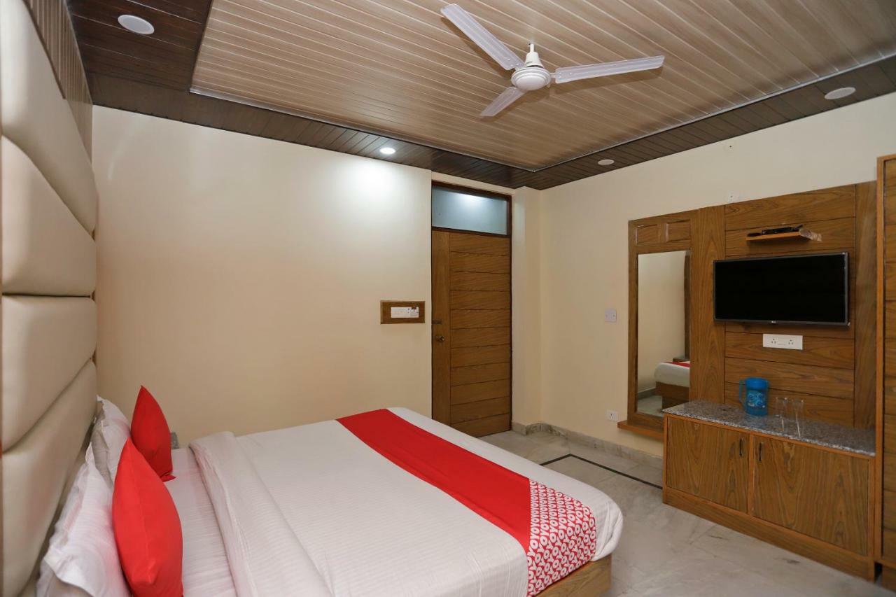 Oyo 39066 Hotel Star View Mussoorie Εξωτερικό φωτογραφία
